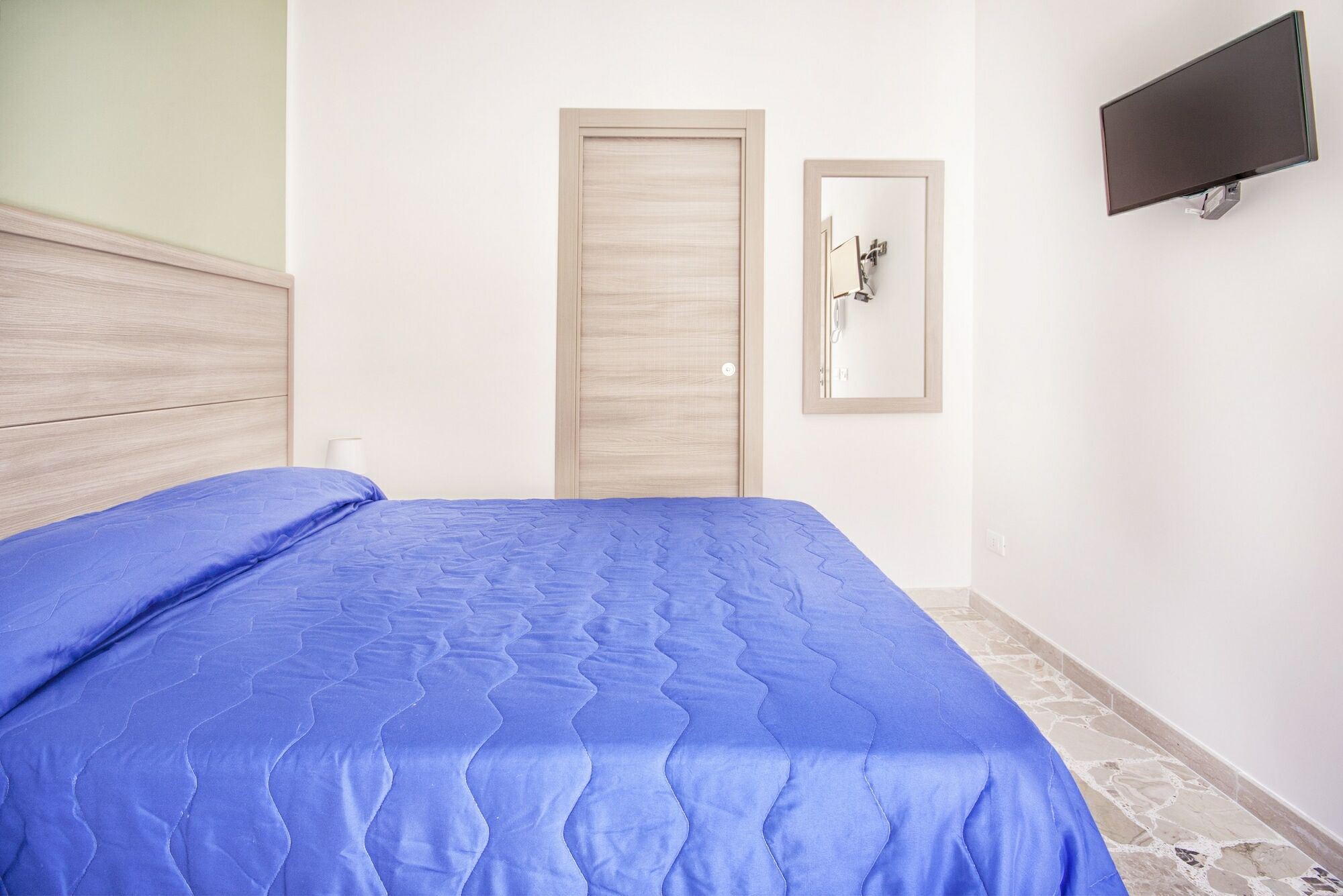 קאסטלמארה דל גולפו B&B La Torre מראה חיצוני תמונה